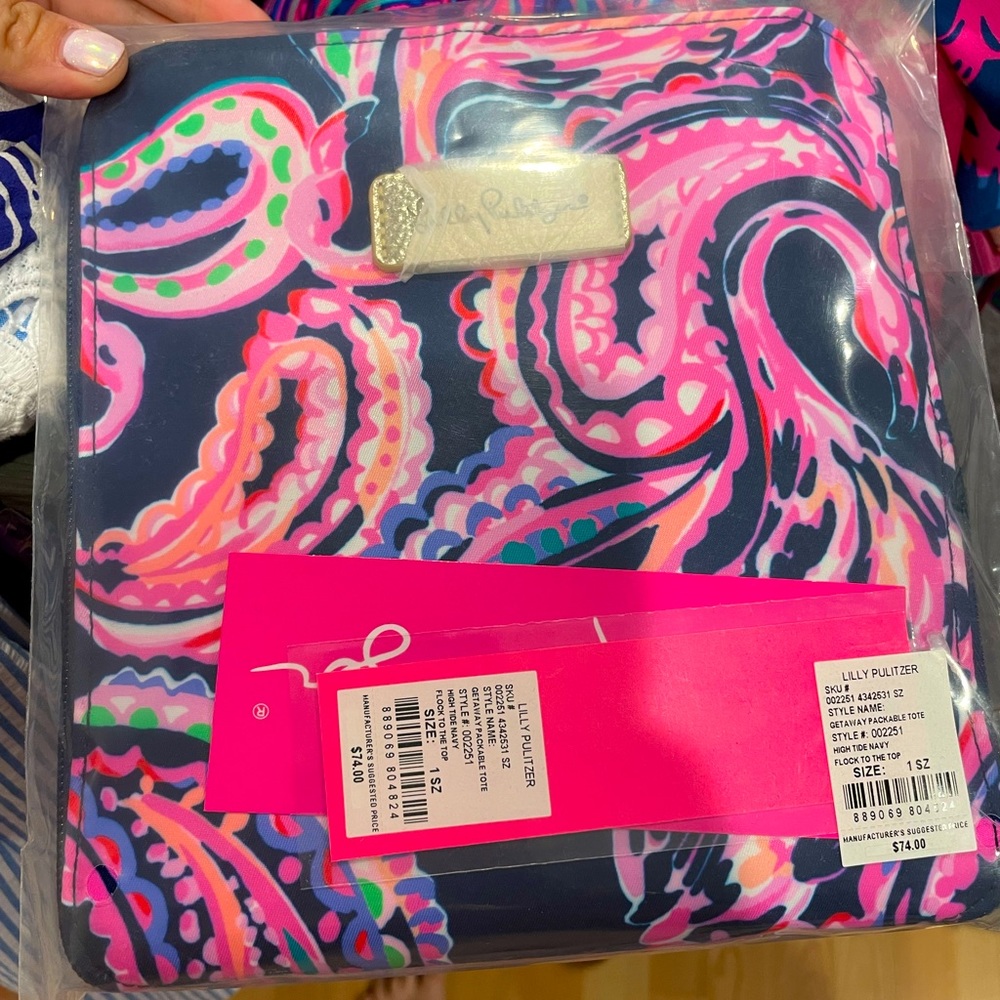 Nib Lilly Pulitzer high tide navy packable tote